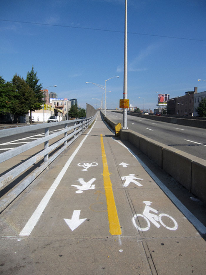 New York City Gearing Up For New Bike Lane on Pulaski Bridge