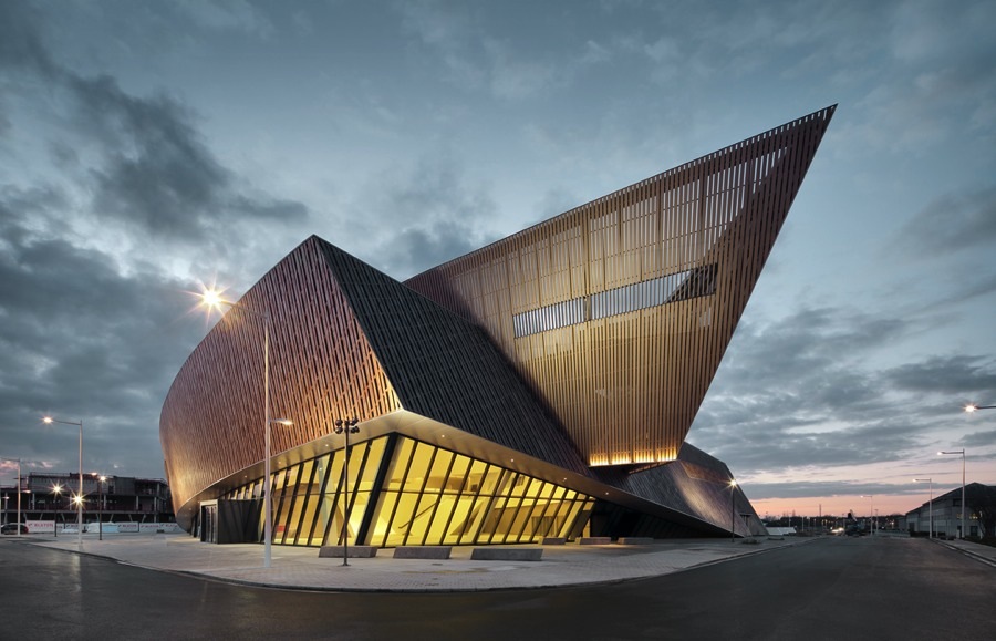 Libeskind's New Angular Congres Centre Opens to the Public