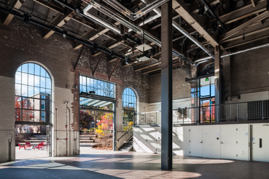 The architects retained much of the existing brick envelope to capitalize on the building's industrial feel. (David Lamb)