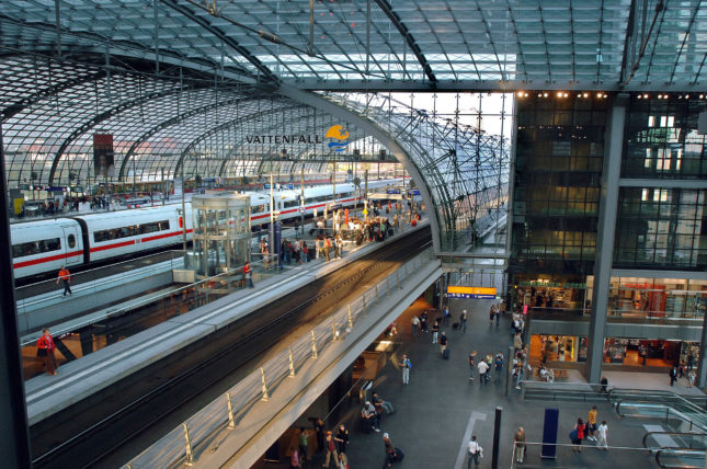 Berlin Hauptbahnhof (Courtesy Deutsche-Bahn)