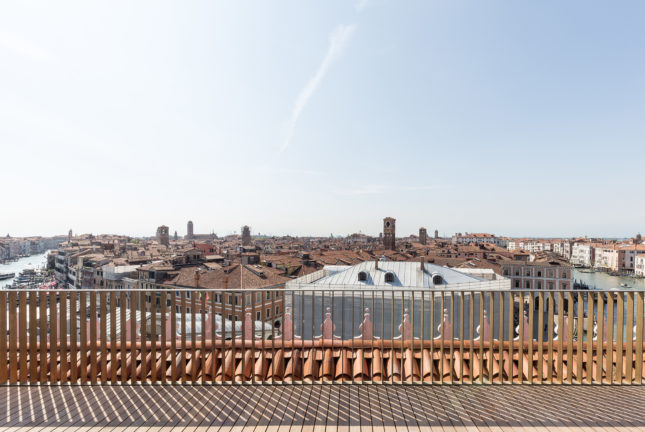 Open roof offers views across the city (Courtesy Delfino Sisto Legnani, Marco Cappelletti via OMA)