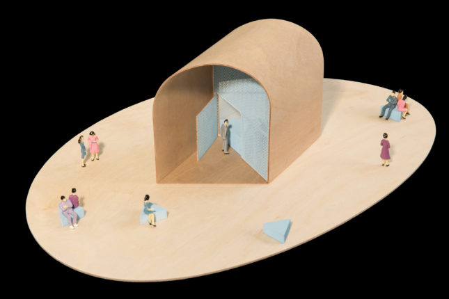 A model of the kiosk reveals the interior spaces. (Courtesy Paul Andersen)
