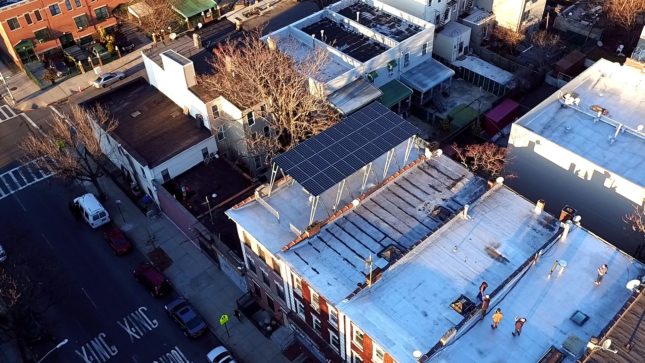 A bird's eye view of a Solar Canopy installed on an urban rooftop (Courtesy SITU Studio)