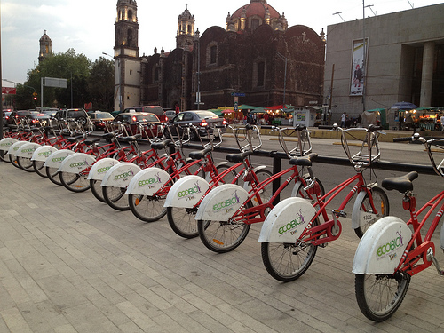Mexico City's Bikeshare program. (Courtesy Flickr/meligrosa)