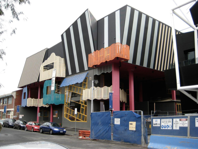 The VCA School of Drama Building in Southbank, (2001–04) Melbourne, Victoria, Australia. (Courtesy roryrory/Wikimedia Commons)