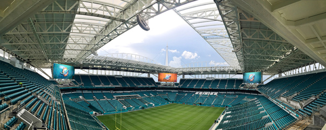 ETFE panels line the inner ring of the new canopy at Hard Rock Stadium in Miami Gardens, Florida. The material also surrounds four structural masts, which rise 150 feet above the canopy and 350 feet above the ground to anchor the cables that support the canopy (Wayne Stocks/Thornton Tomasetti)