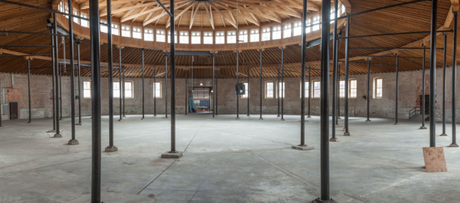 The Roundhouse, designed by Danial Burnham, will be the site of the Palais de Tokyo exhibition as part of EXPO Chicago (EXPO)