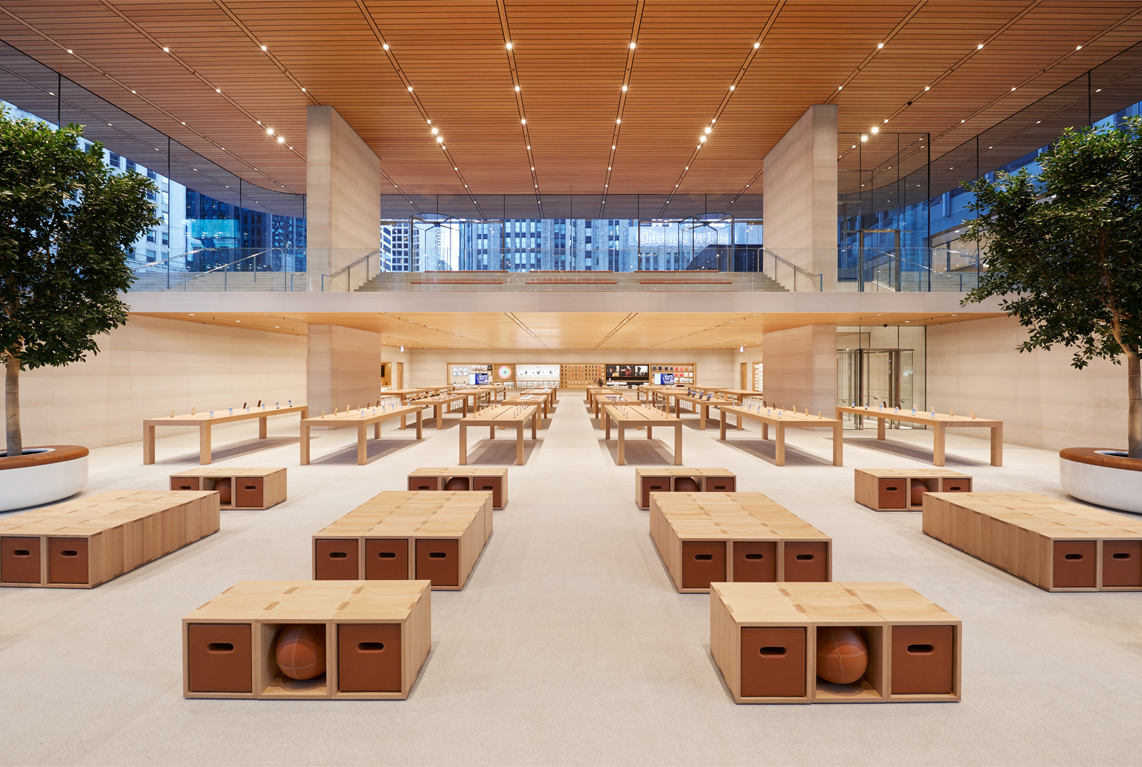 A look inside Chicago's new Norman Foster-designed Apple ...