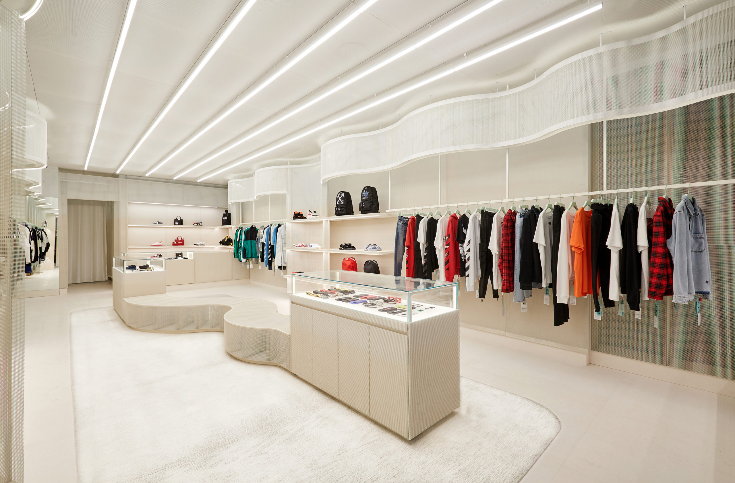 James Wines crafts an appropriately “off-white” interior for the