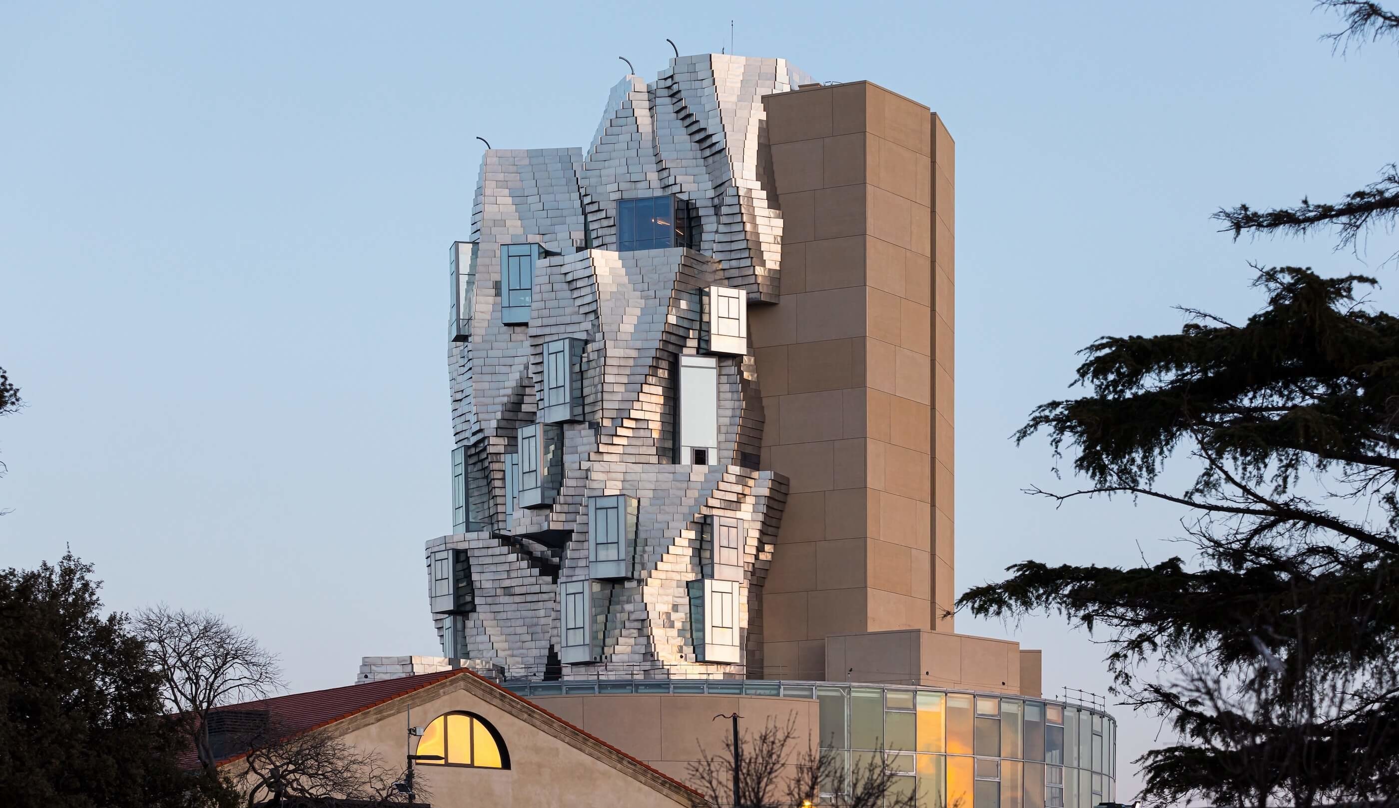 A New Frank Gehry Tower Rises Above the Quaint French Town of Arles, Arts  & Culture