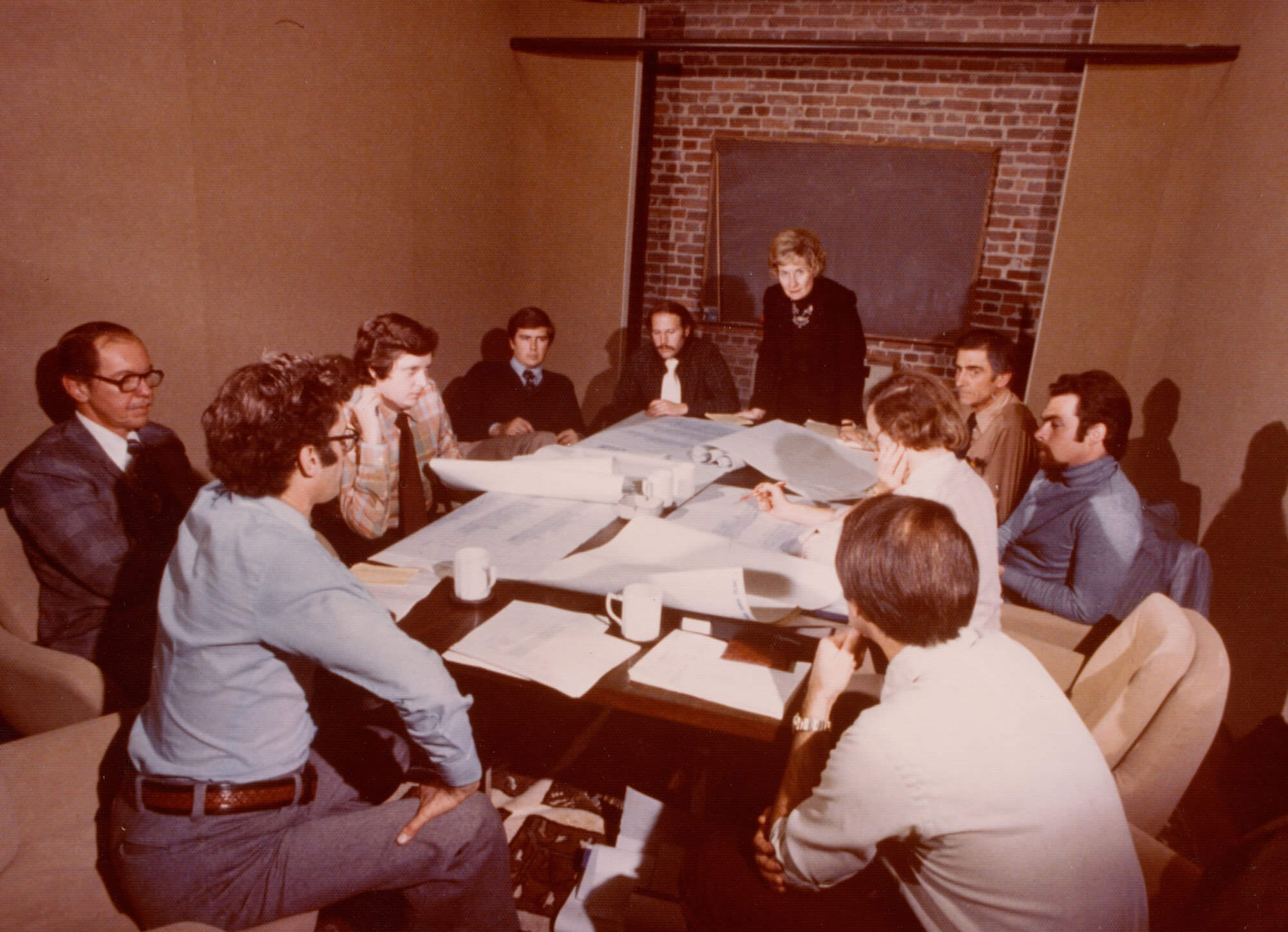 Willis & Associates staff meeting, 1979, courtesy of Beverly Willis Estate