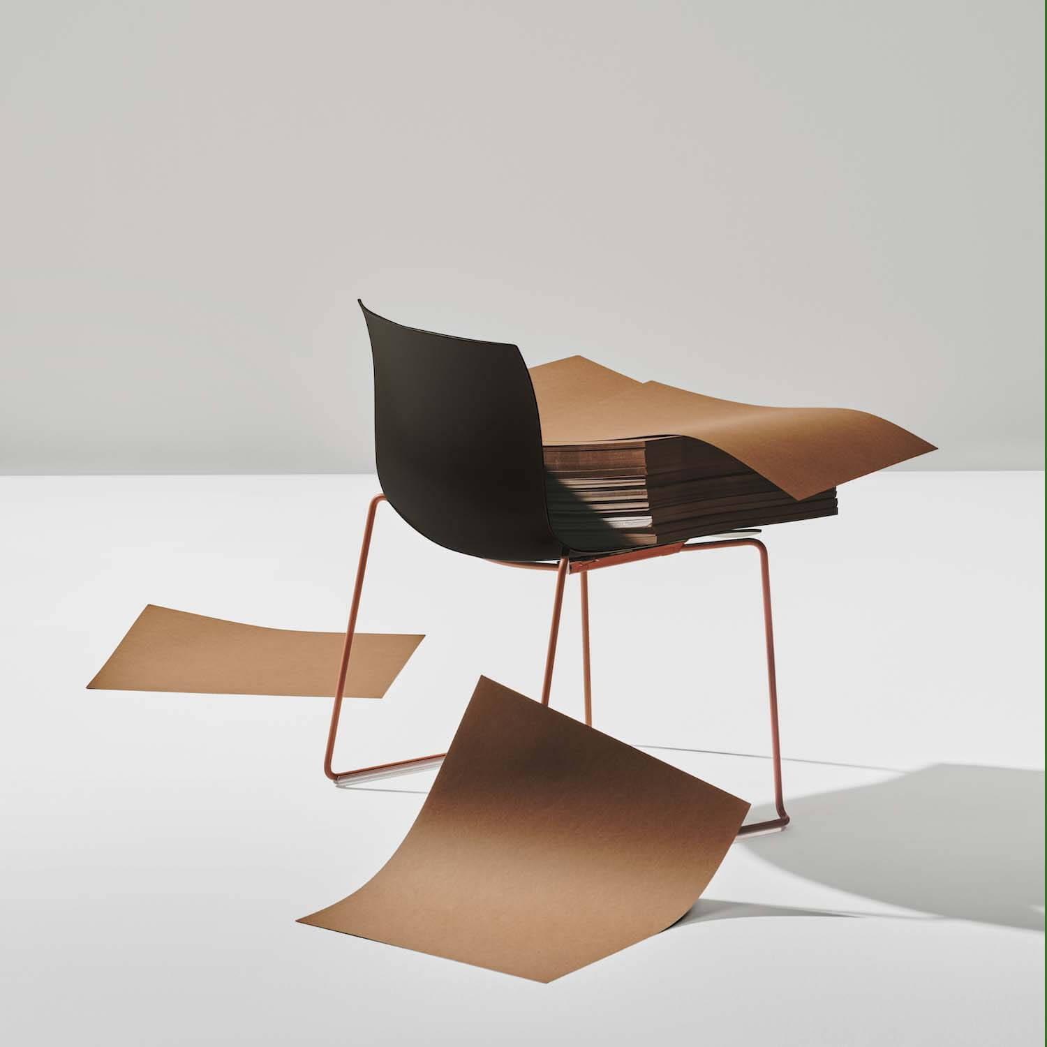 Sustainable Catifa Carta chair by Arper and PaperShell