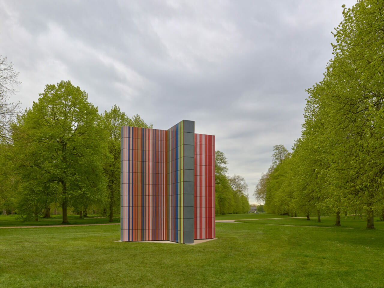 STRIP-TOWER in Kensington Gardens