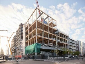 construcyion work underway on the University of Chicago Paris campus