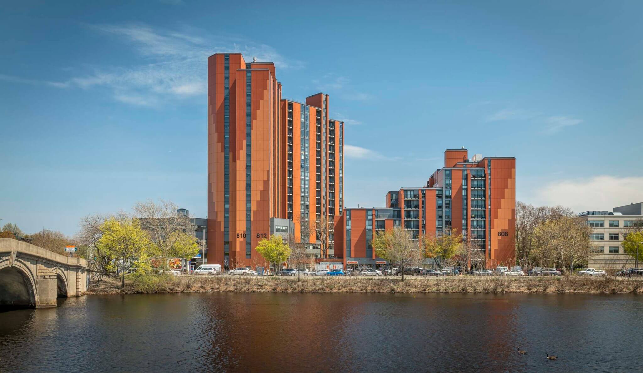 reclad of Josep Lluís Sert’s Peabody Terrace