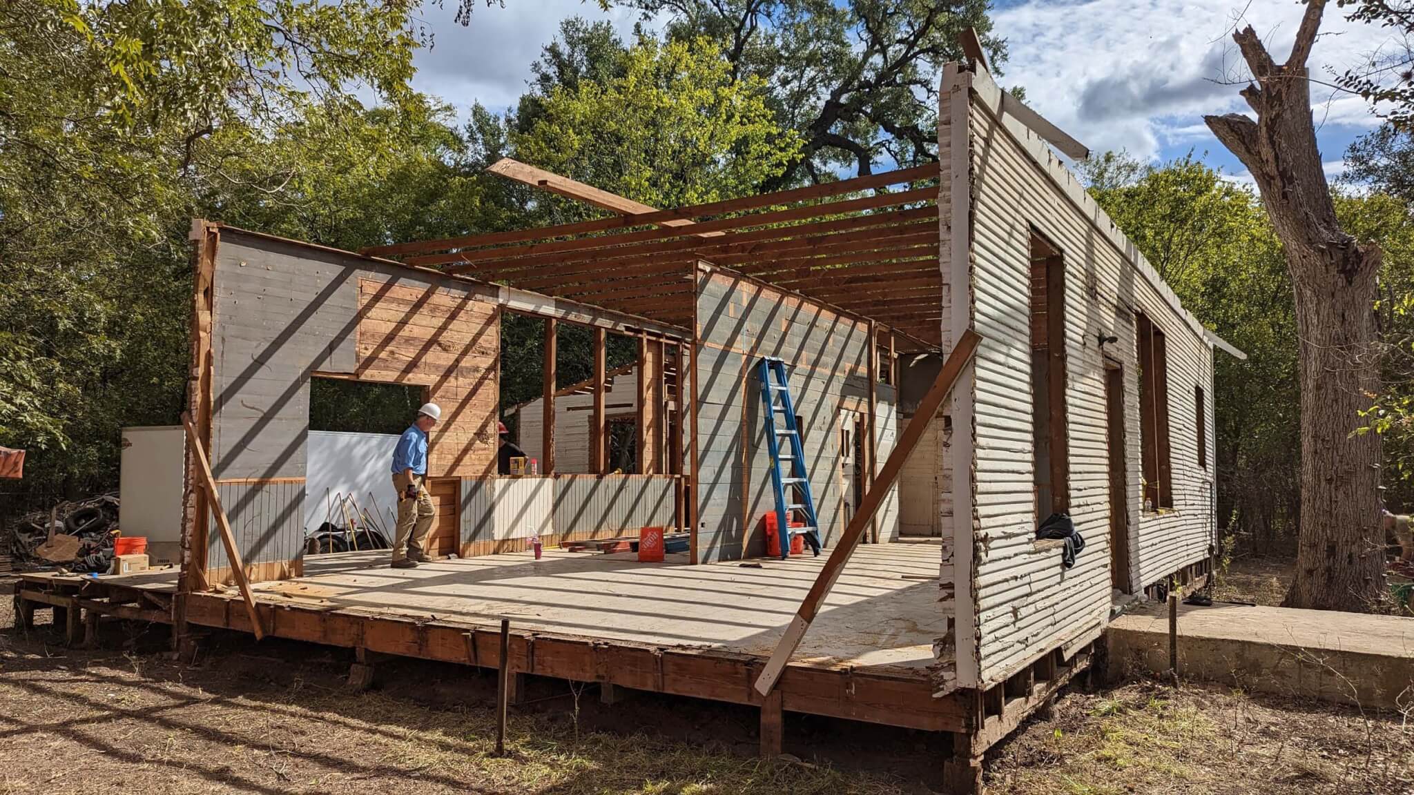 a house bing built out of wood